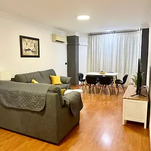 10 Minutos Centro Sevilla, Moderno Y Con Parking Gratis Apartamento